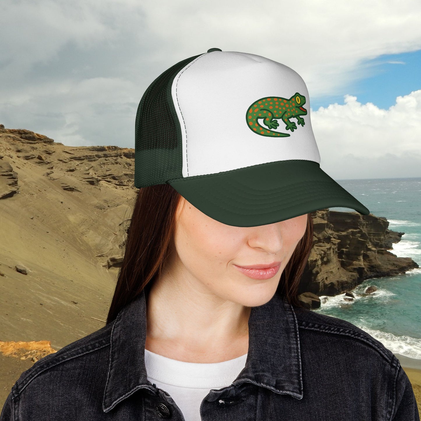 Gecko Trucker Hat